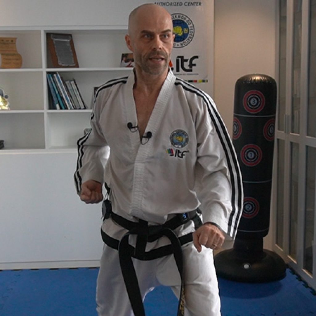 Master Mariusz Steckiewicz teaching a scientific approach to developing power in Taekwon-Do